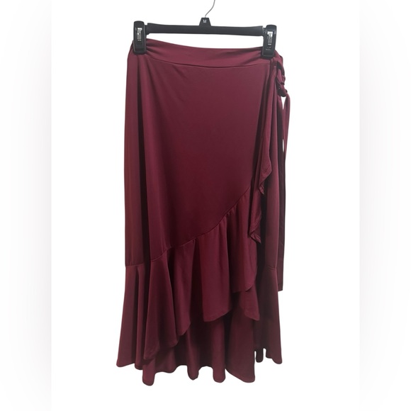 Lularoe Bella Maroon Wrap Skirt size large - Picture 2 of 5